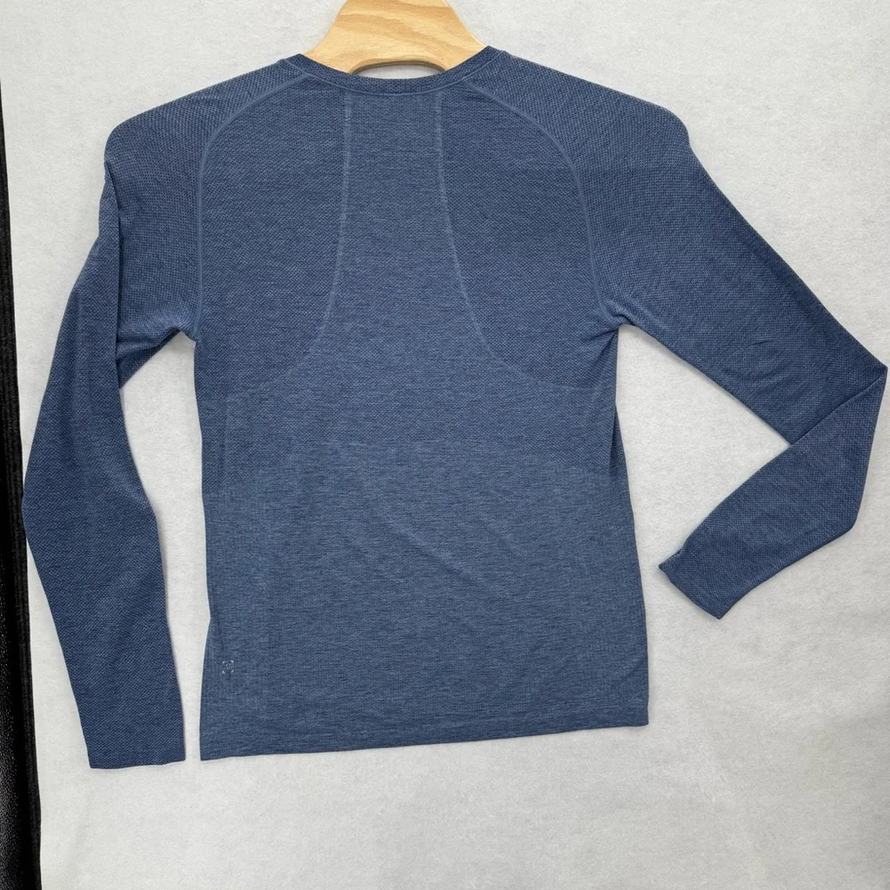 Lululemon Metal‎ Vent Tech Long Sleeve 2.0 Midnight Shadow / Tempest Blue Medium